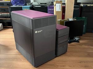 A 4D/50 Professional IRIS owned by Jan-Jaap (techpubs.jurassic.nl) (Cropped)